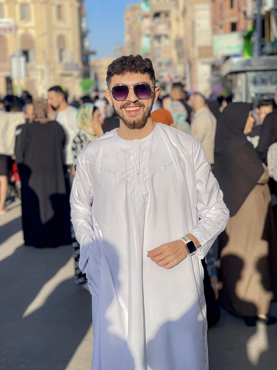 jooamer2002's tweet photo. كل سنة وانتم طيبين جات مأخر لسه صاحي 😂😂❤️❤️🫶🏻 https://t.co/MmDhDLZh5e
