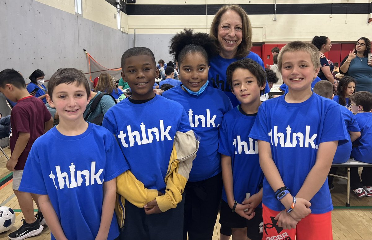 Baltimore County Chess tournament with Chatsworth Champs! @_derrienTCS <a href="/MrsRothCS/">Monica Roth</a> <a href="/ChatsworthSch/">The Chatsworth School</a> <a href="/BCPS_SSW/">BCPS Social Workers</a>