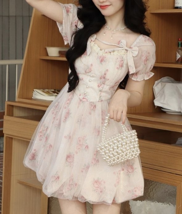 ཐིཋྀ ˖ ࣪⊹ on Twitter "♡PUFF SLEEVE FLORAL DRESS♡ 🌸I'm giving you an