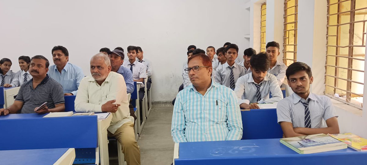 TirthnathY's tweet photo. Civil service day https://t.co/sdrdB8lbmd