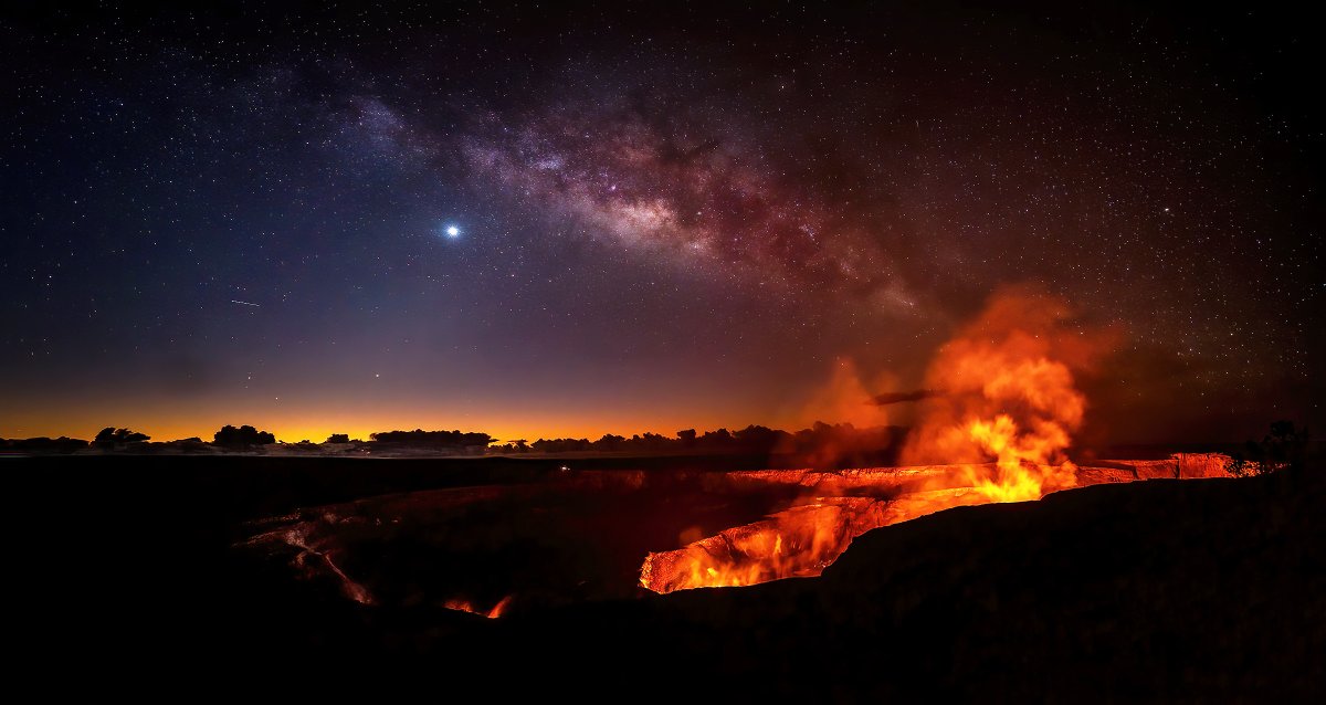 NatureNPS's tweet photo. During #NationalParkWeek, we celebrate parks not only as places to experience wonder but also as places as to experience connection and healing. Join a National Park Service employee  as she shares her park story: https://t.co/vCADEfWSO9   
#MyParkStory #NPSConnection
📸NPS/J.Wei https://t.co/VTHwPttUtn