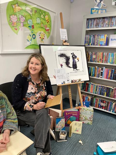 fingallibraries's tweet photo. We had a wonderful morning here in #SkerriesLibrary making our own notebooks with author and illustrator Niamh Sharkey as part of the Viewpoints art exhibition. The talent of the budding artists and illustrators was just incredible! 
@Fingalcoco @glucksman @creativeirl https://t.co/hZ1EteY0Su