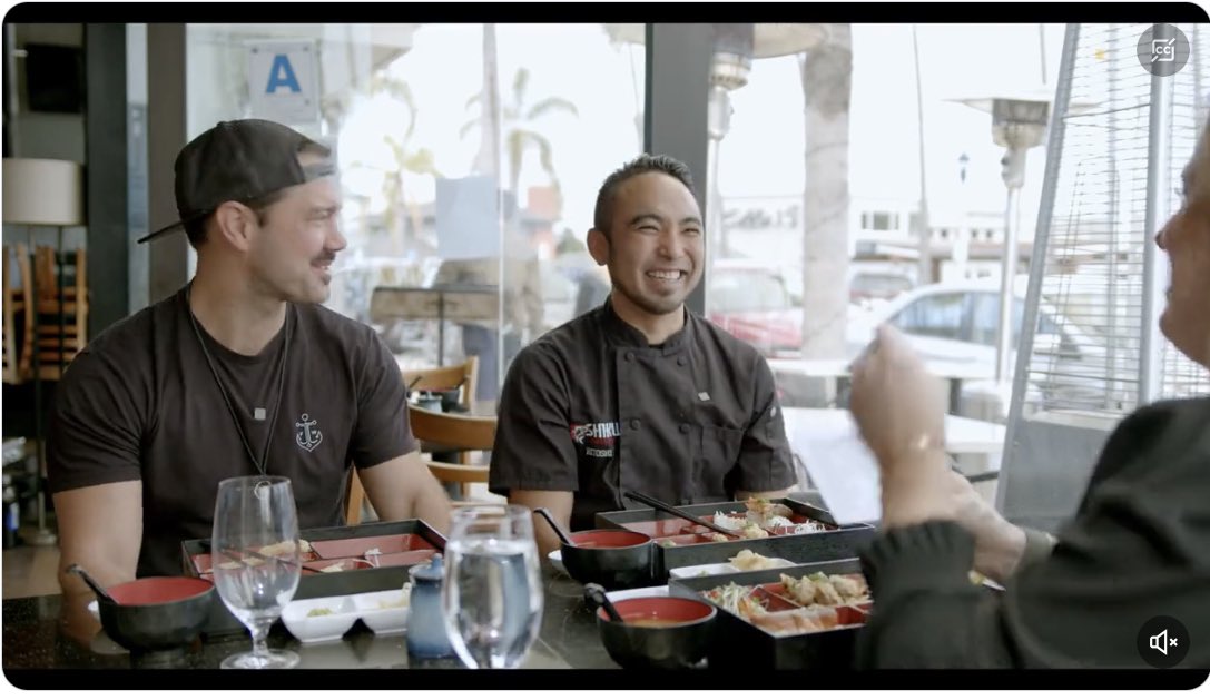 #PaeveyPack if you haven’t watched Episode 2 of #HeartsOfStars starring @RyanPaevey &amp; his little bro Toshi @ his resto #ShikuSushiBar in La Jolla it’s a MUST watch,you’re in for a FUN interview. Head over to <a href="/watchreveel/">Reveel</a> it’s a FREE stream lnkh.co/AKwppvq lots of 😂🍣🍱🎬