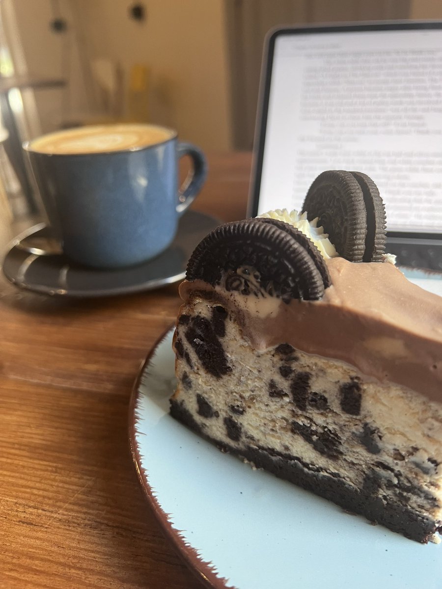Alain06516000's tweet photo. Happy writing #writerscommunity #writerslift https://t.co/llxDEfdYGD