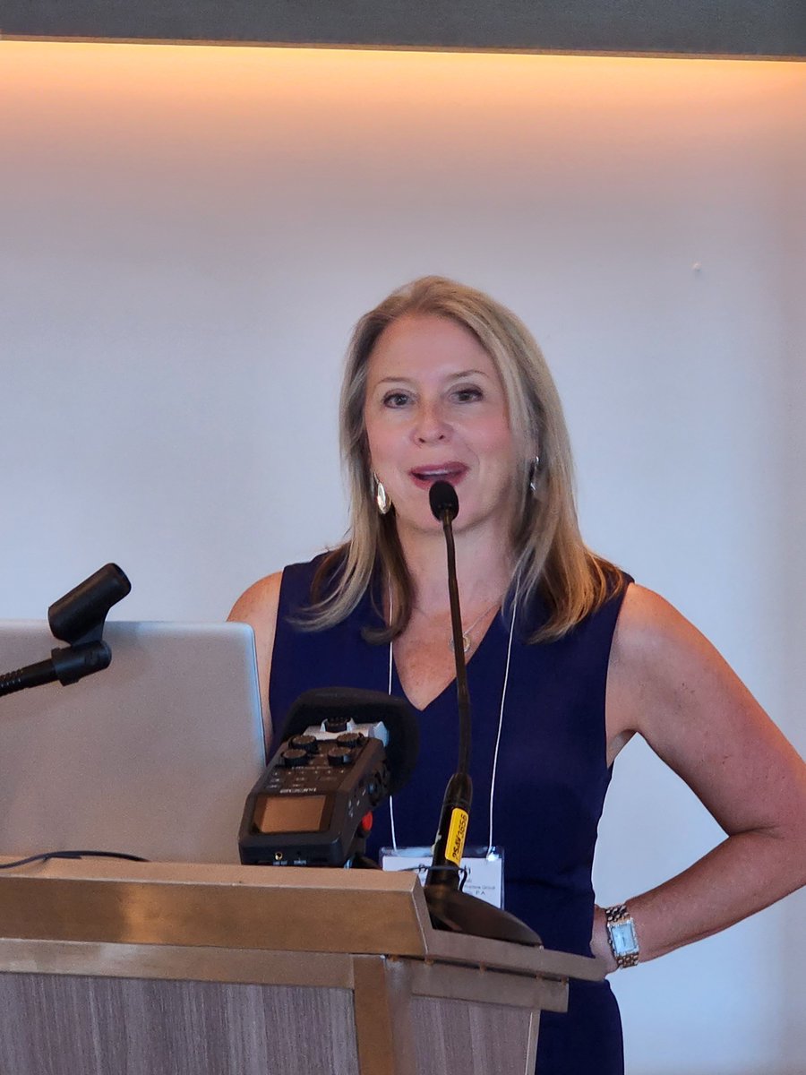 BobBauerFood's tweet photo. Deborah Stern @STRTRADE providing input on @CBP top priorities @AFIus_org #convention. #trade #food https://t.co/ZBxmlrmD7U