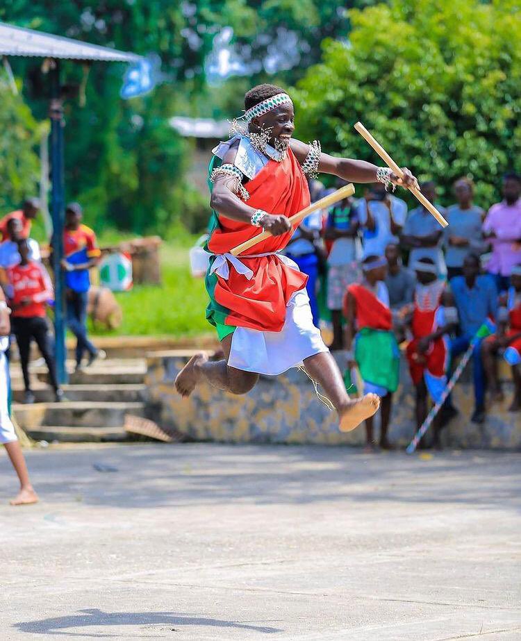 IamMzilikazi's tweet photo. MULI BWANJI: Hello Afrika and tell me how are you doing #CelebrateAfrika 23 https://t.co/hDOqkf3We8