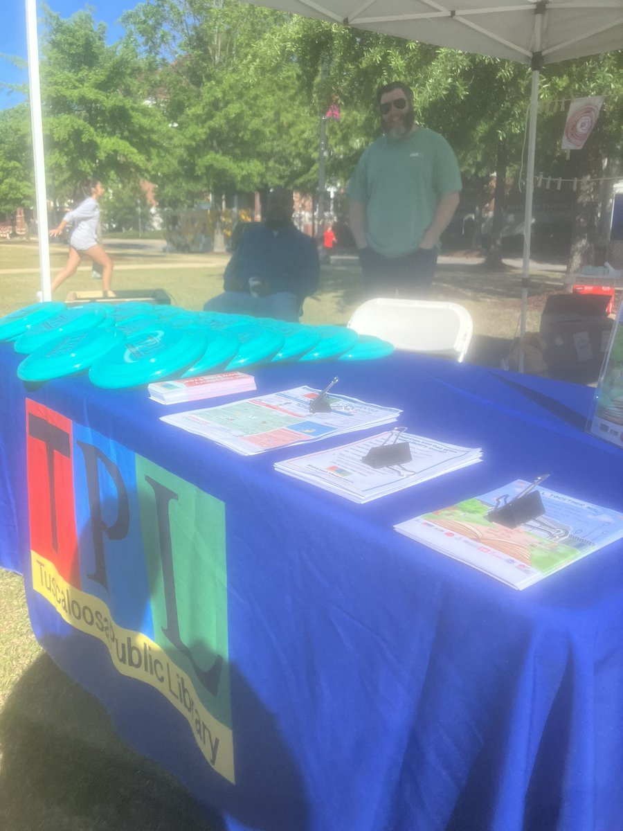 tplbooks's tweet photo. Come see us at government plaza!  We are here for #STEAMITUP from 9-12!    We have our spin art machine ready to create your newest masterpiece and there are so many other fantastic organizations out here! https://t.co/jyfpQyivFh