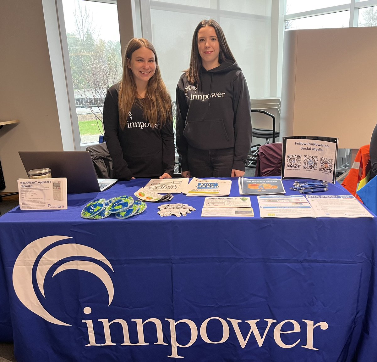 InnPower is ready for #EarthDay 🌎 Join us from 10am-2pm at the <a href="/InnisfilideaLAB/">Innisfil ideaLAB & Library</a> Lakeshore branch! Learn how you can help tackle climate change in a fun filled day with activities for all ages. 

See event details at innisfil.ca/EarthDay.