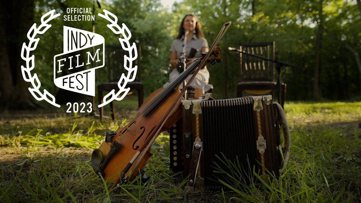 Lavoi Creative tweet media