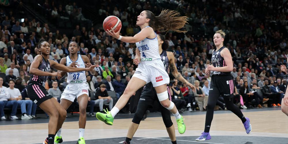 SO_Landes's tweet photo. Finale de la Coupe de France. Basket Landes l’emporte sur le fil face à l’Asvel 71 à 64 https://t.co/hyPn6GW4op https://t.co/RoZkr58nBl