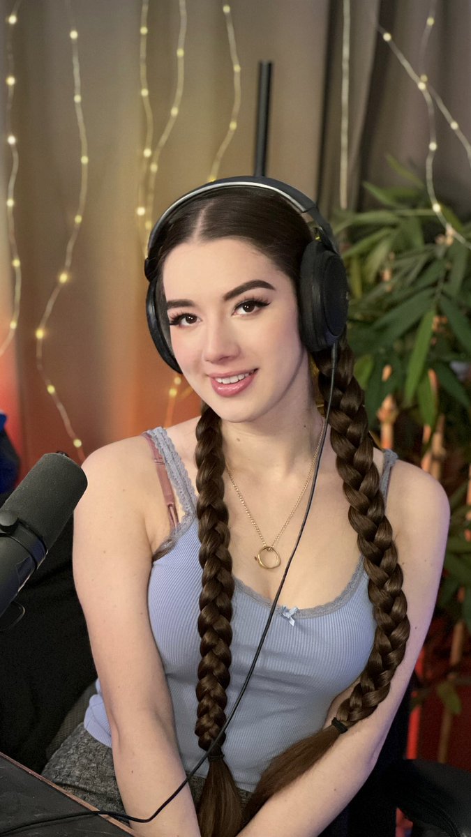 MissMikkaa on Twitter "I’m live 🔴 Finishing off Dead Island 2 today