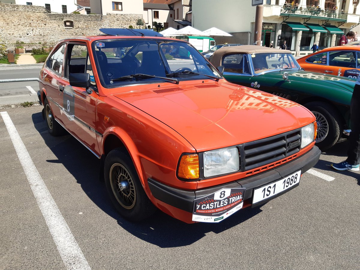 ONDREJ_LANIK's tweet photo. Attractive colours, attractive faces - Skoda cars from 1940s till 1980s at 7Castles Trial 2023. https://t.co/y0HUvOVrzP