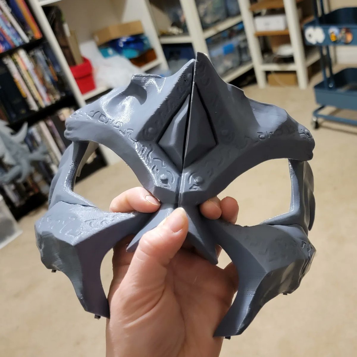 Shamaz084's tweet photo. First parts coming out pretty cool!!!
#3dcg #3dprinting #ender3 #props #lichking #cosplay #helm #worldofwarcraft #makecoolstuff https://t.co/tw6FXpSPTe