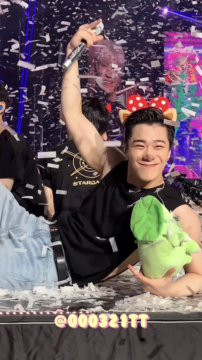 24hrsanha's tweet photo. a happy bin is my favorite bin https://t.co/zQ7SUzG4BT