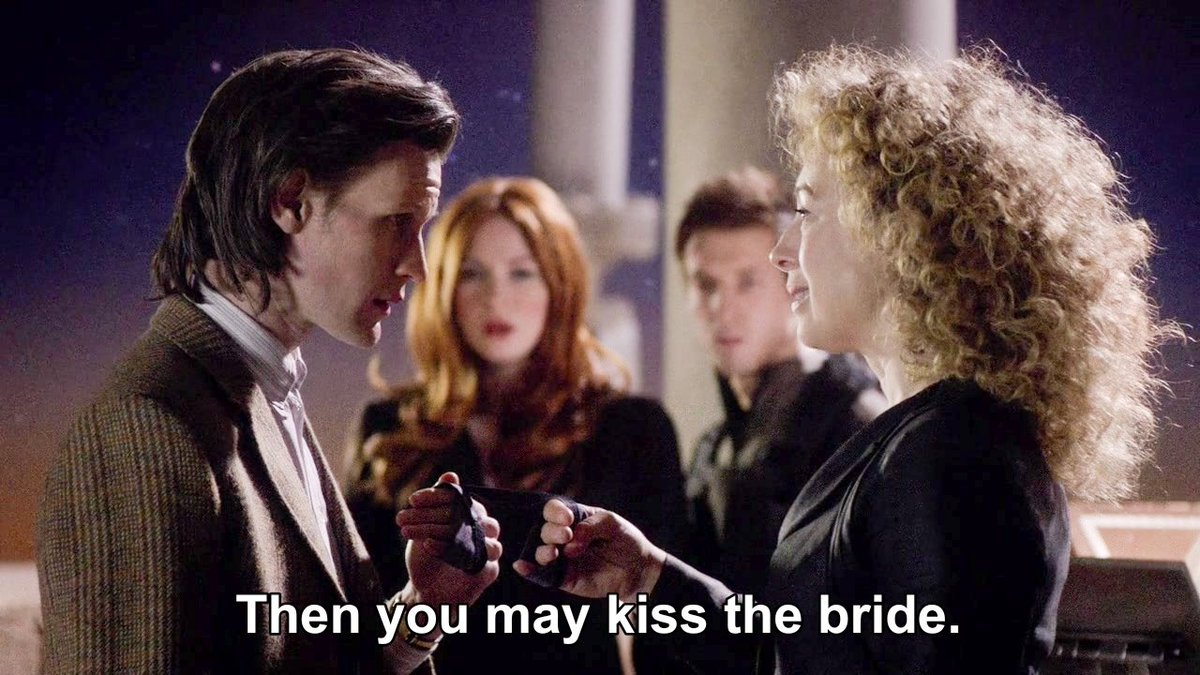 memoriesdw's tweet photo. happy wedding anniversary to the doctor and river song 💕 https://t.co/3bXCCb91rQ