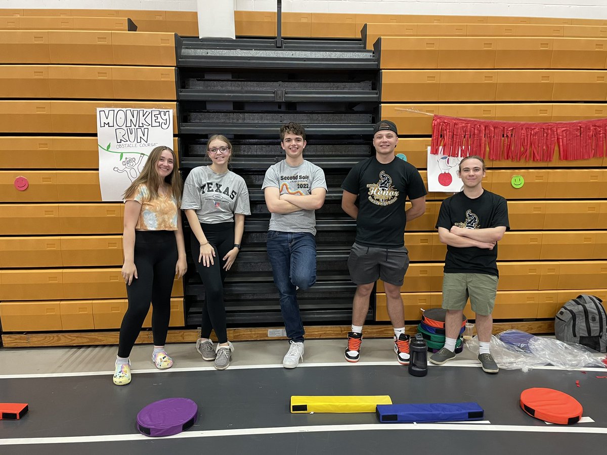 National Honors Society-Riverside tweet media