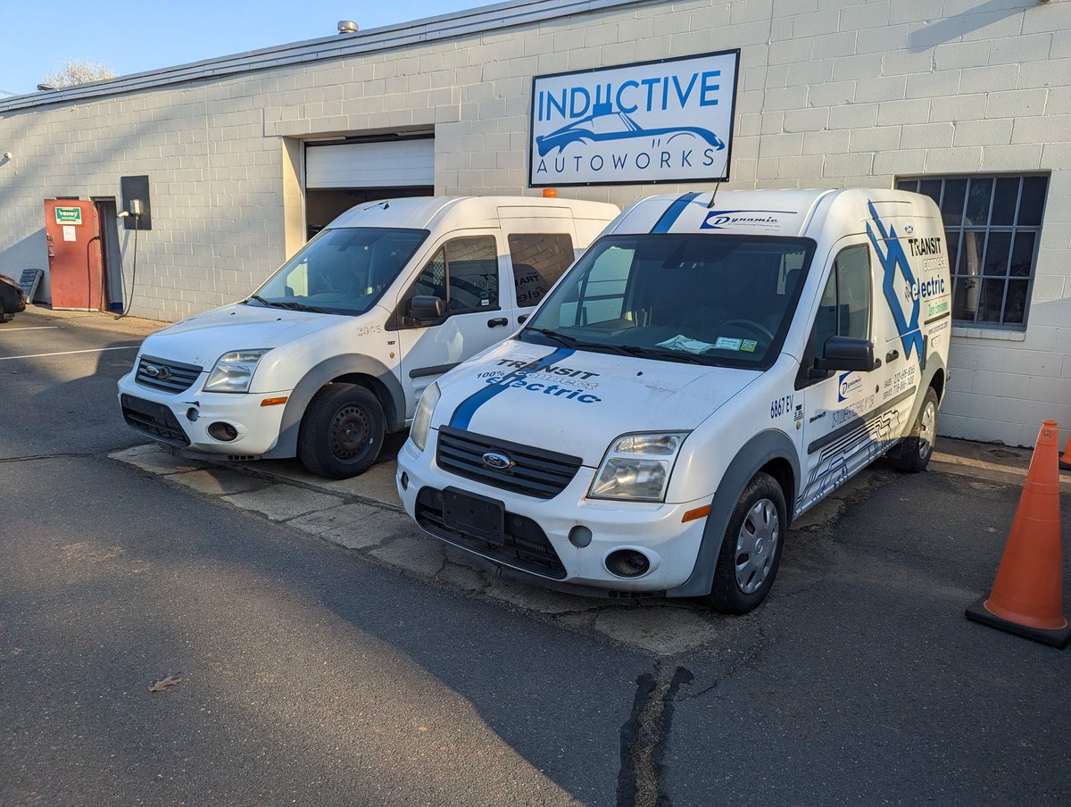 FeztiTheOtter's tweet photo. Why buy not one, not two, but four dead electric vehicles? Because I'm crazy, and I wanted to poke around then for very little money.

#carfur #carfurs #ev #ElectricVehicles #lsv #lowspeedvehicles https://t.co/MMiTvfWrom