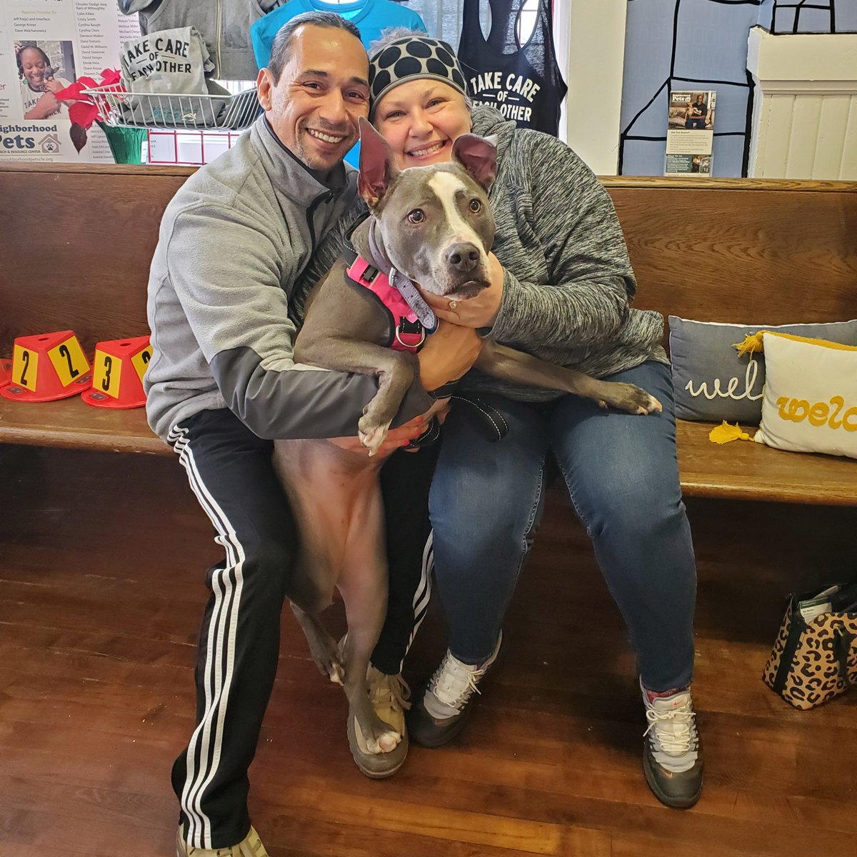 neighborpetscle's tweet photo. As we wrap up #PetIDweek, make sure you've taken some time to ensure your pet is protected against the unexpected. Our next Chip and Clip is May 6, 10am - 2pm at our Wellness Center. We offer both microchipping & pet ID tag engraving at these public clinics. #TakeCareOfEachOther https://t.co/r643mS5Ba7