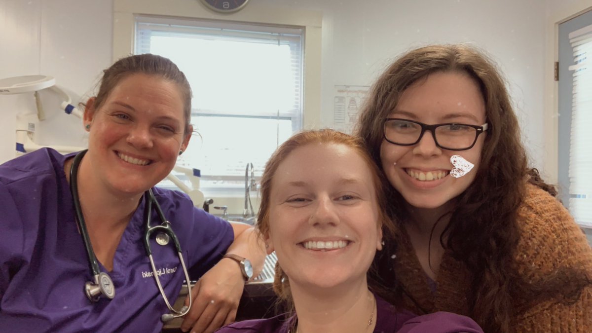 GSnap27's tweet photo. On Fridays we wear purple 💜 https://t.co/TvhP8k3wr0