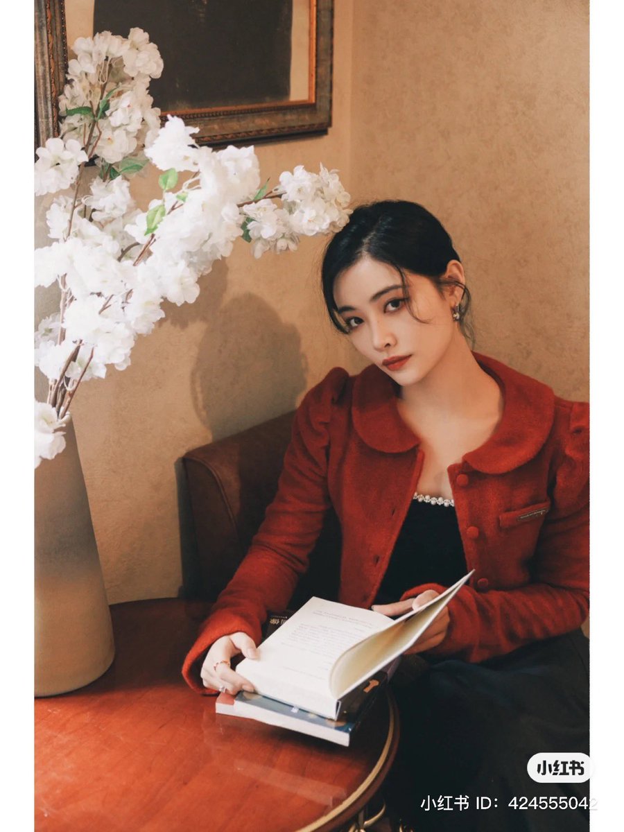 dramaskfan's tweet photo. Atualização da #XuJiaQi no Xiaohongshu.
#许佳琪 #KikiXu #TheFlowersAreBlooming #LegendOfYunXi #ParallelLost #TheBloomsAtRuyiPavilion #cdrama #dorama https://t.co/ObzbDwOBdZ
