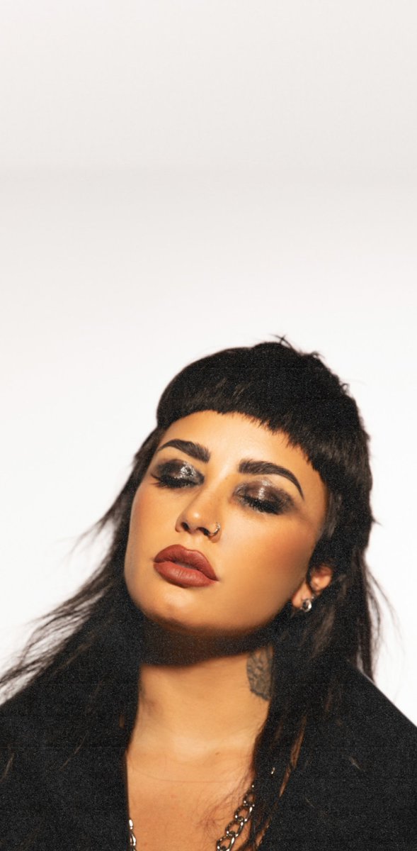 ddlovatoscreen's tweet photo. 🩸Demi Lovato Lockscreen🩸
⛓️🔗 JEN
#HolyFvck #demilovatolockscreen #ddl #SkinOfMyTeeth #TheArtOfStartingOver #aestheticlockscreen #demilovato #DL8 https://t.co/SpadurtBNr