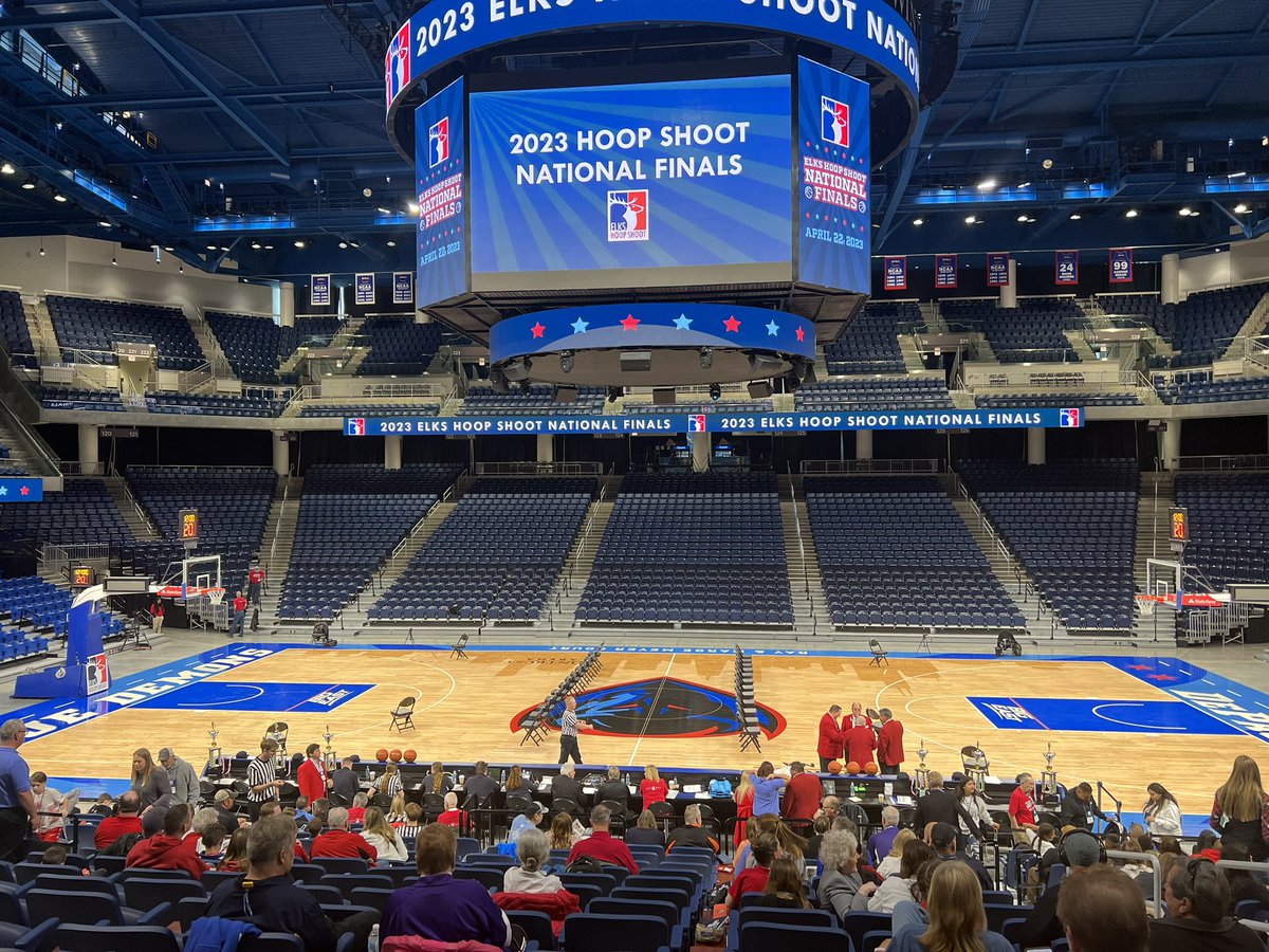 National Hoop Shoot Day! What an experience the Elks put on for the kids. #HOOPSHOOT