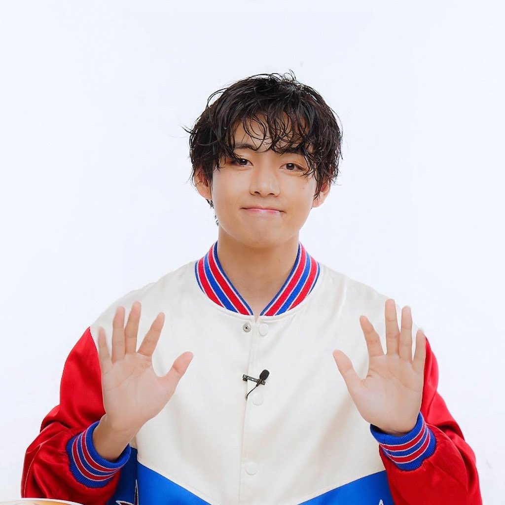 stestyst's tweet photo. this man is saving my life pls shut up and stop hating him

WE LOVE YOU TAEHYUNG https://t.co/vSV5yB2nIc