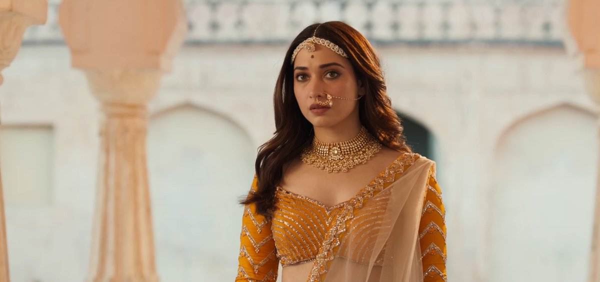 Midhun_designz's tweet photo. #Bandra Teaser 👀🔥
- https://t.co/dRWD431Tuy
Without the script writer name , there is hope for blockbusters like Ramleela
#Deelip - #Tamannaah Combo 🤌🏻 https://t.co/4m1EcLzKZ4