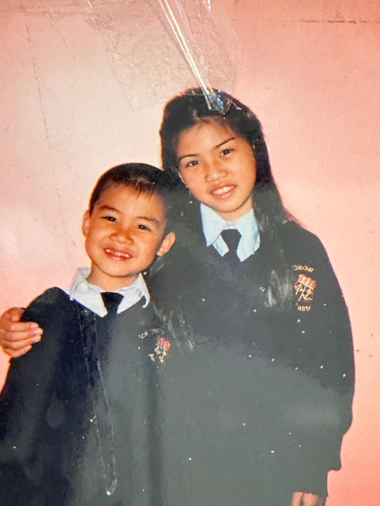 Neil O'Riordan (@noriordan) on Twitter photo Spoke to Ireland's first European weightlifing medalist Thammy Nguyen about her sporting achievements, being a mother and successful businesswoman, aiming to join brother Nhat at 2024 Olympics, and poverty and family separation in their youth. Interview in tmrw's
<a href="/IrishSunSport/">Irish Sun Sport</a> Spoke to Ireland's first European weightlifing medalist Thammy Nguyen about her sporting achievements, being a mother and successful businesswoman, aiming to join brother Nhat at 2024 Olympics, and poverty and family separation in their youth. Interview in tmrw's
<a href="/IrishSunSport/">Irish Sun Sport</a>