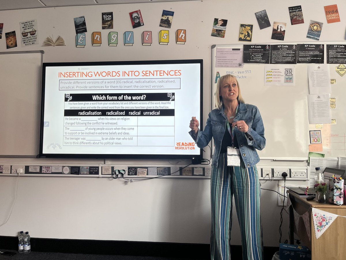 anacastillo333's tweet photo. @lynjlawton giving examples on how vocabulary can be embedded into do nows #rEDWarr2023 @marplehall https://t.co/fDqjd8yvdw