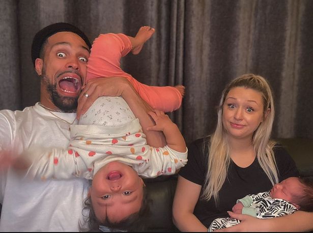 OK_Magazine's tweet photo. Ashley Banjo breaks silence on split from wife Francesca after 16 years of marriage

https://t.co/OsOTx6AAFe https://t.co/eDjsuF1Fa4