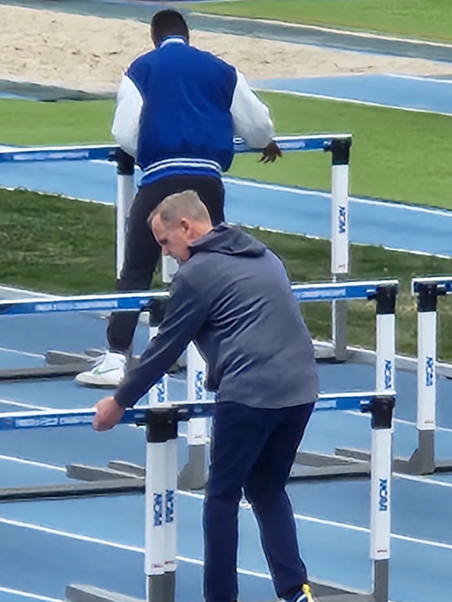 Compliance_Chad's tweet image. This right here is why I would follow this guy anywhere. I've seen him pitch in &amp;amp; help in countless settings like this over the last 20 years.  @TomHolmoe is the most humble AD out there! His love &amp;amp; care for SAs (&amp;amp; people in general) is genuine &amp;amp; pure.  Thanks TH! @BYUCougars