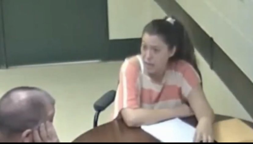 CmnnLw's tweet photo. WATCH!!!!! FBI AGENTS DESPERATELY TRY TO CONVINCE WOMAN CHARGED WITH MURDER HER VICTIM IS BAD
๐
https://t.co/d0v8r1H2rk via @BitChute
#LetJessieSpeak
#NeelyBlanchard
#ChrisHallet #Murder https://t.co/BJE5iOD99x