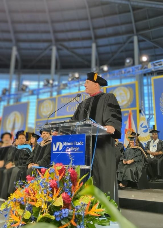 mdcpresident's tweet photo. Today @Citadel Founder and CEO Ken Griffin made a gift of $20 million to @MDCollege to establish the Griffin Scholarship Fund, which will accelerate our mission to ensure that every student has a path to economic mobility. We are grateful for his extraordinary generosity. #BeMDC https://t.co/NOb730iXM8