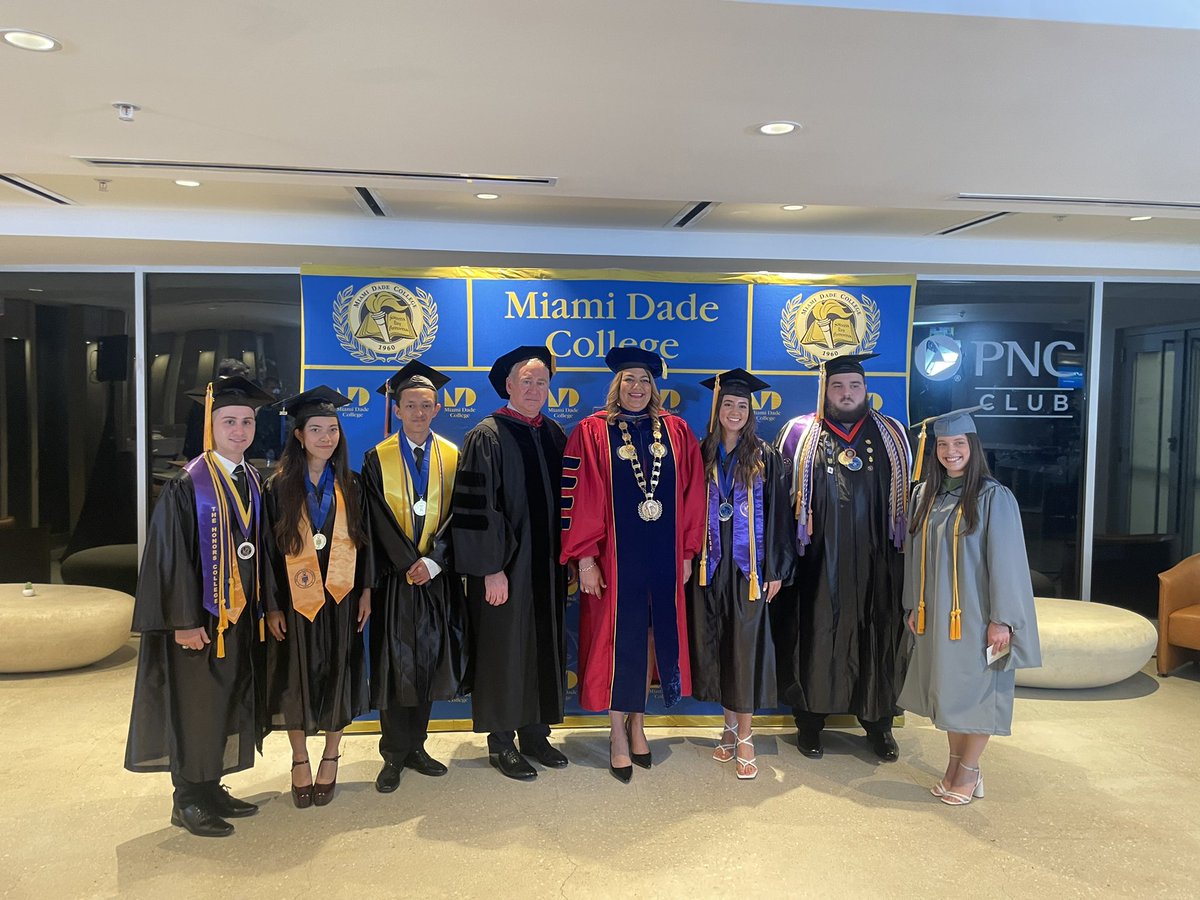 mdcpresident's tweet photo. Today @Citadel Founder and CEO Ken Griffin made a gift of $20 million to @MDCollege to establish the Griffin Scholarship Fund, which will accelerate our mission to ensure that every student has a path to economic mobility. We are grateful for his extraordinary generosity. #BeMDC https://t.co/NOb730iXM8