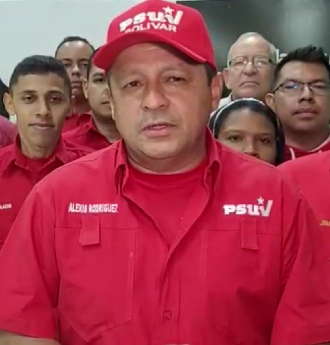 PartidoPSUV's tweet photo. PSUV Bolívar realizó su acostumbrada reunión ordinaria 
https://t.co/CL68kjJY9j
 https://t.co/pjICTFJEpL