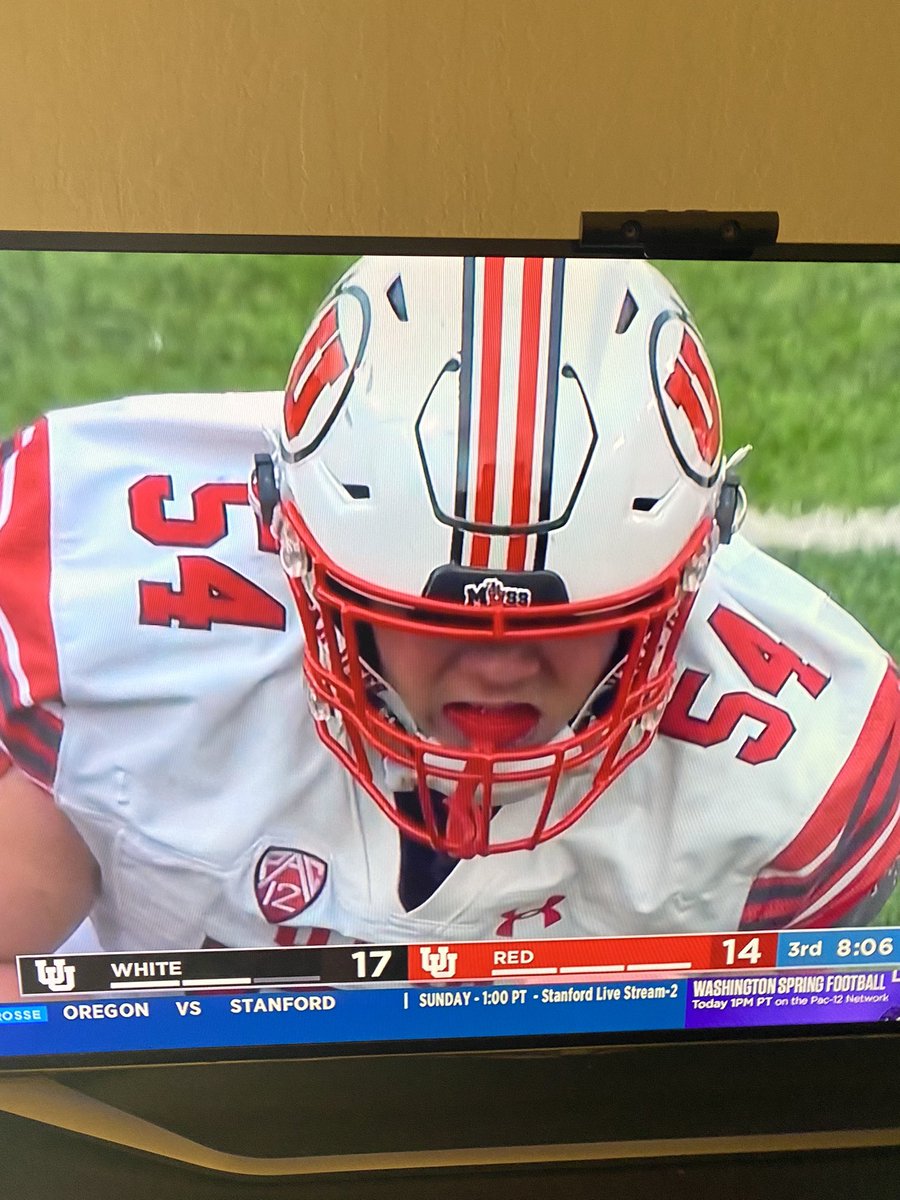 Coach_Wingert's tweet image. Former Bulldog Jacob Edmonds playing in his first spring game for @Utah_Football ! Proud of you @JacobEdmonds77 ! @VHS_Bulldogs @vacafootball