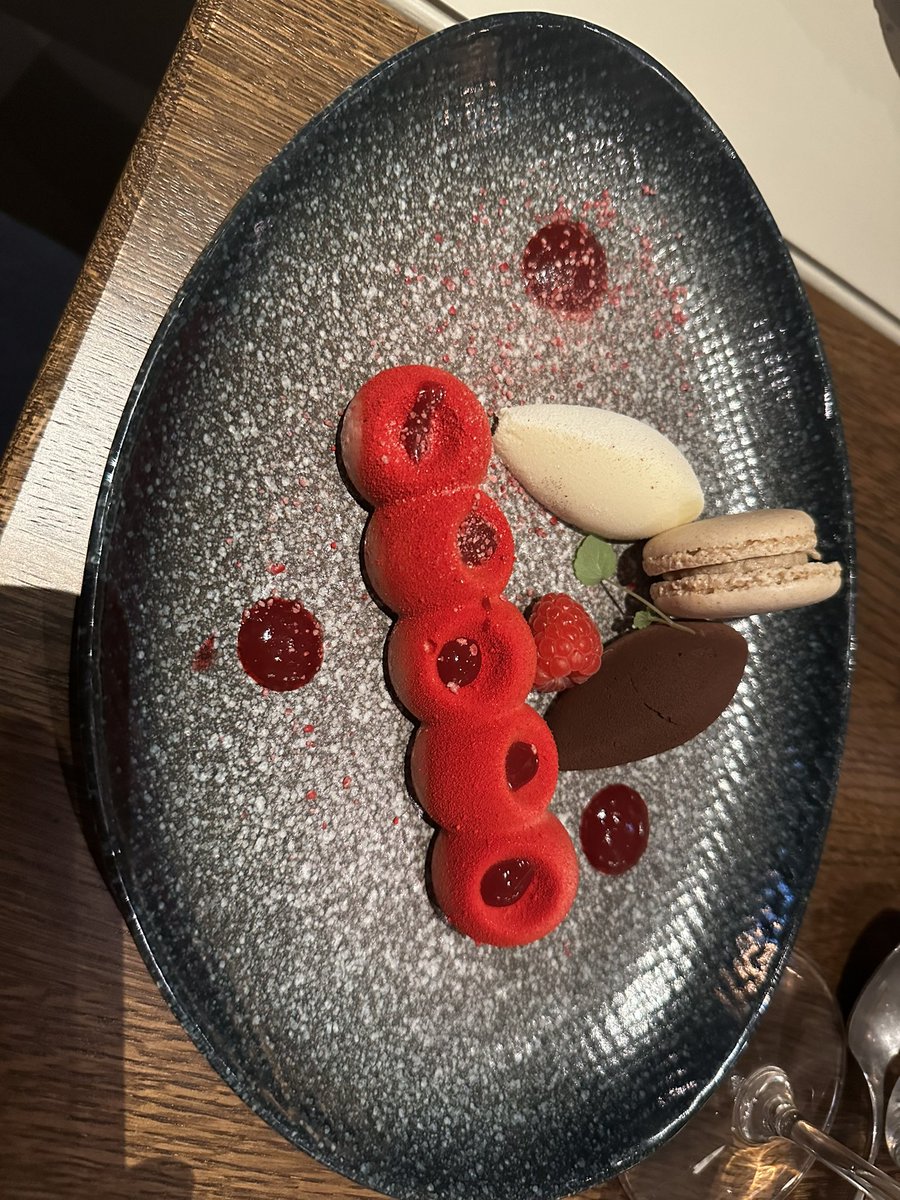 Oliver Oram tweet media