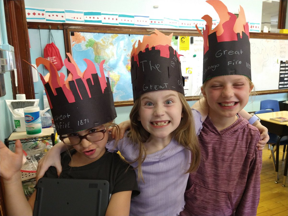 CarpenterCougar's tweet photo. A sneak peek at @2ndCougars Great Chicago Fire hats! 🔥🔥🔥 #1871Fire https://t.co/TryAHK8ROl