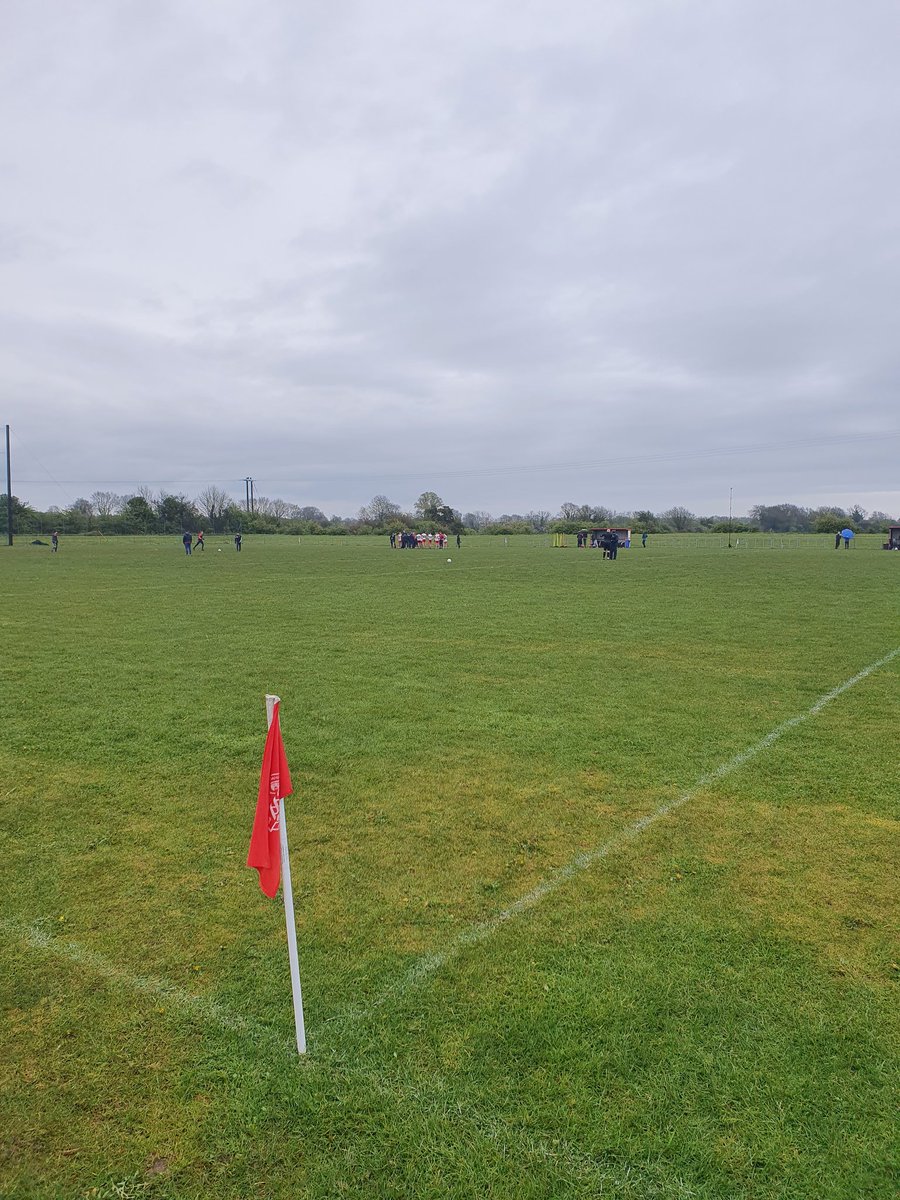 Marcus29MM's tweet photo. Credit to the lads @GaeilColmcille & Summerhill GFC for a brilliant Senior ALeague match in wet & dangerous conditions in Grangegodden. Our first defeat in the League, but a super 2nd half performance. Plenty of games to come after May Bank holiday. #keepinitgoing #theGaeils https://t.co/rz80DlBp0s