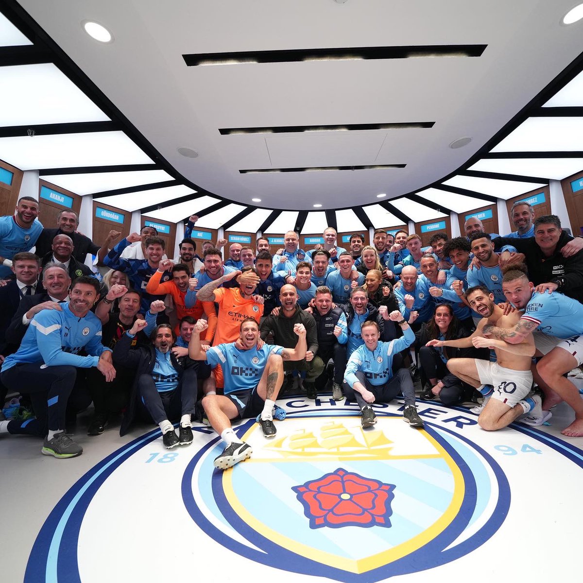 Phil Foden tweet media