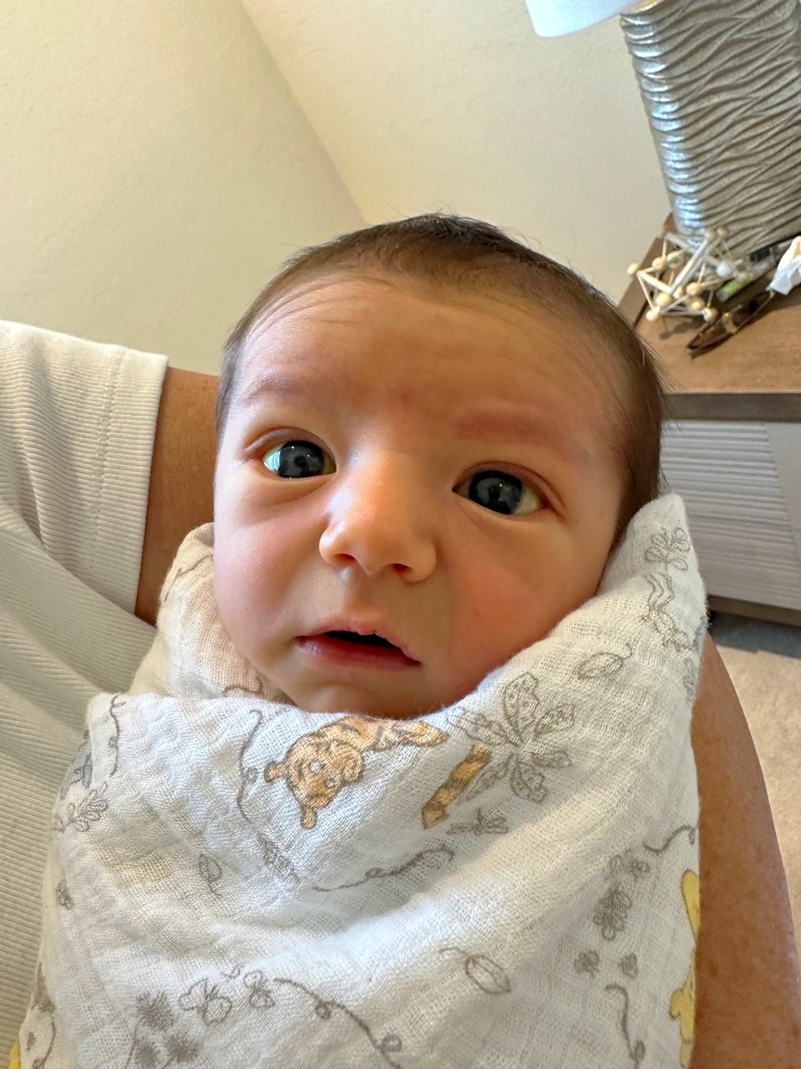 Niko mou gonna be a lil heartbreaker 🐵