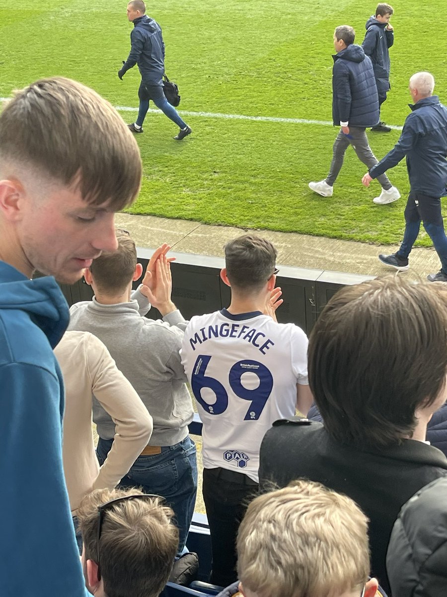 Crusemissile78's tweet photo. …new signing sat watching today, baller this lad #pnefc 🔵⚪️ https://t.co/sWUVdy1rXk