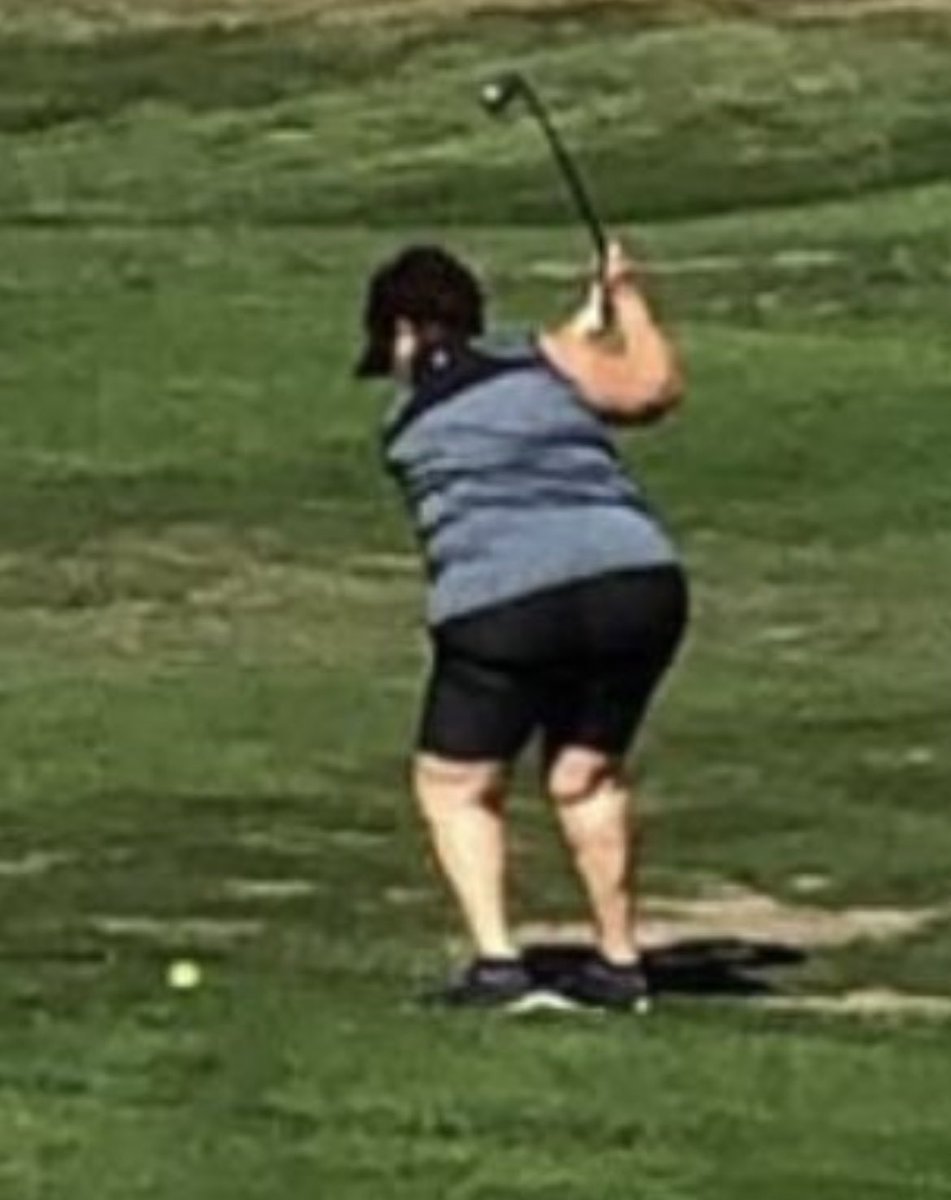ClubProGuy's tweet photo. It’s 52 degrees out today and Marcy Frontier is dressed like it’s mid June. https://t.co/LaIuNTBZZT