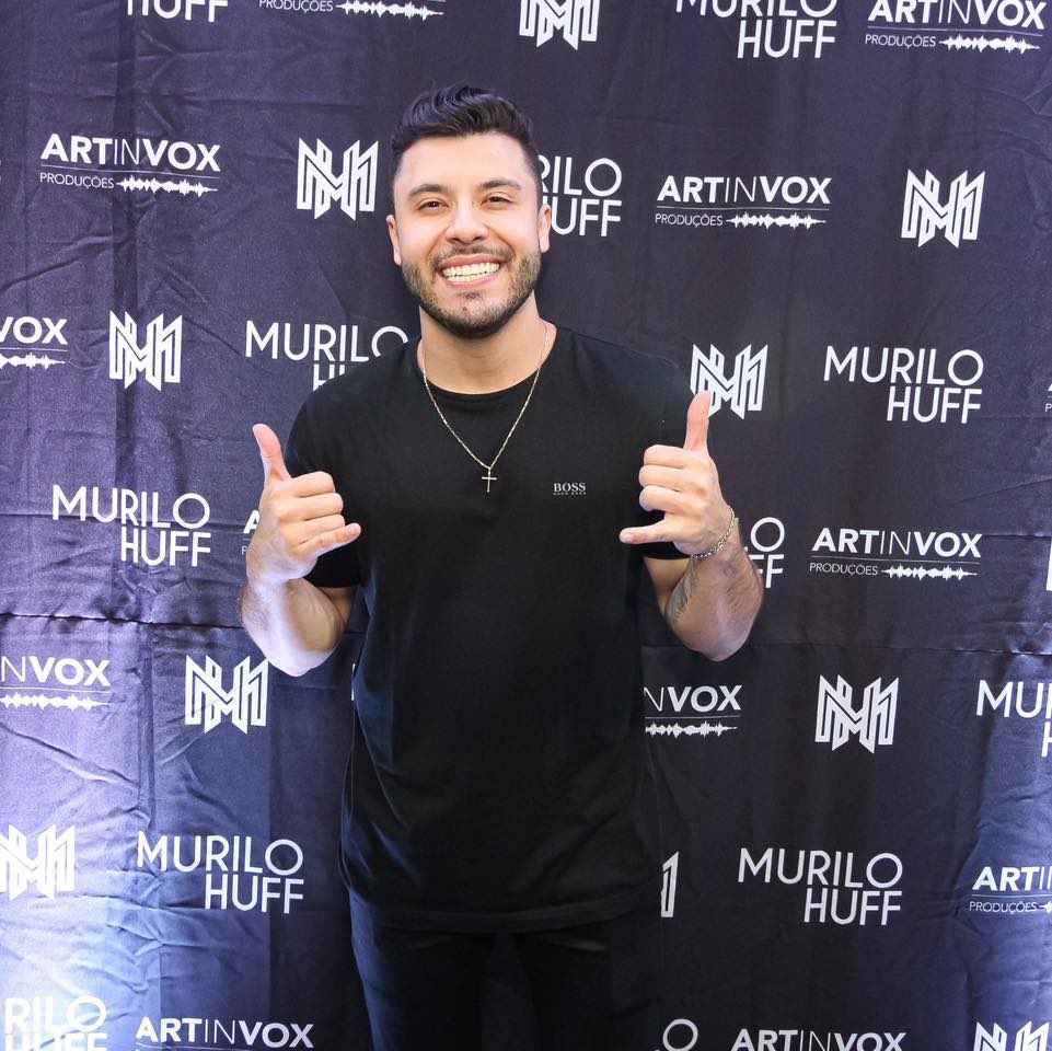 comforthuff's tweet photo. Ele e o pertinho básico dele 🖤 https://t.co/mv0UjDx7lZ