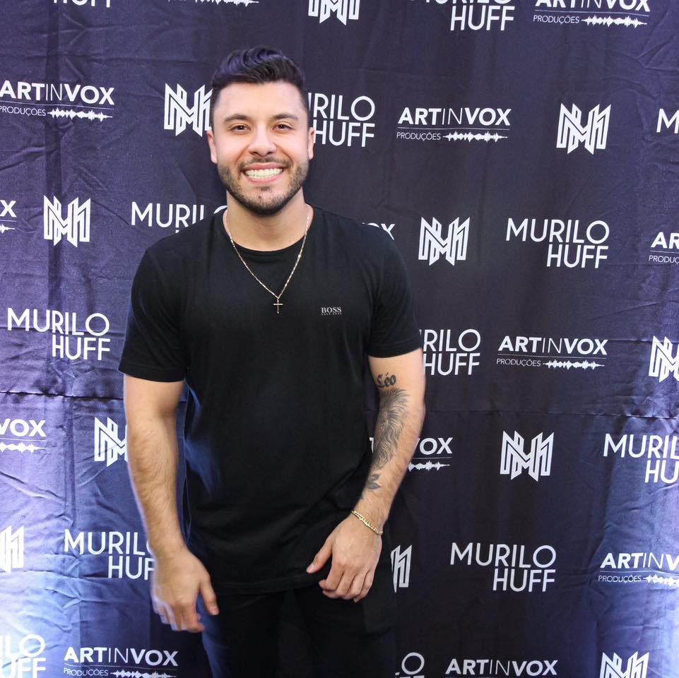comforthuff's tweet photo. Ele e o pertinho básico dele 🖤 https://t.co/mv0UjDx7lZ