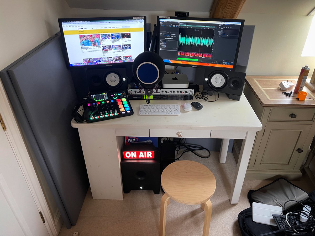 jasonantonyking's tweet photo. Home Studio re established in the new place, few tweaks required. Will be put to good use tomorrow to do some VT work for @ForceRadioHQ #homestudio #radio #voicetracking https://t.co/igt5a1SRls