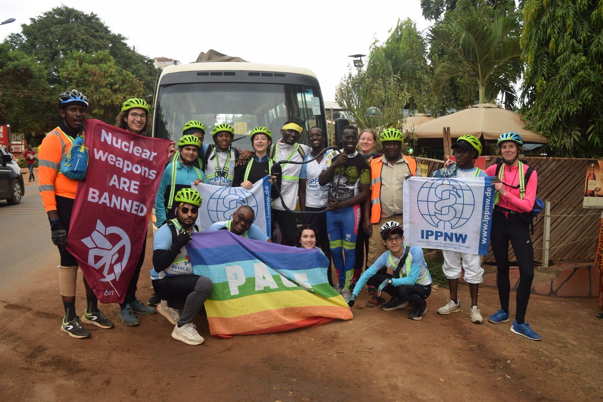 drbimalkhadka's tweet photo. Day 3: IPPNW Biketour Kenya 2023.
#MtitoAndei to #Voi #Kenya (109 km)
3rd day bike ride was most memorable so far in our bikeride.
#ippnwbiketour2023
#bikeforban
#healththroughpeace
#ippnwkenyacongress
#ippnwkenyacongress2023
#breakthechain
#disarmament
#climatecrisis https://t.co/HSBfhtX75p
