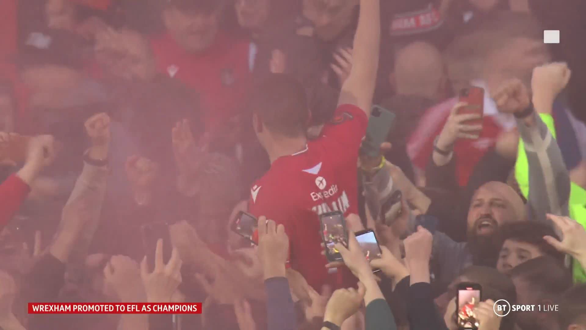 😍 @Wrexham_AFC, you are Football League!”