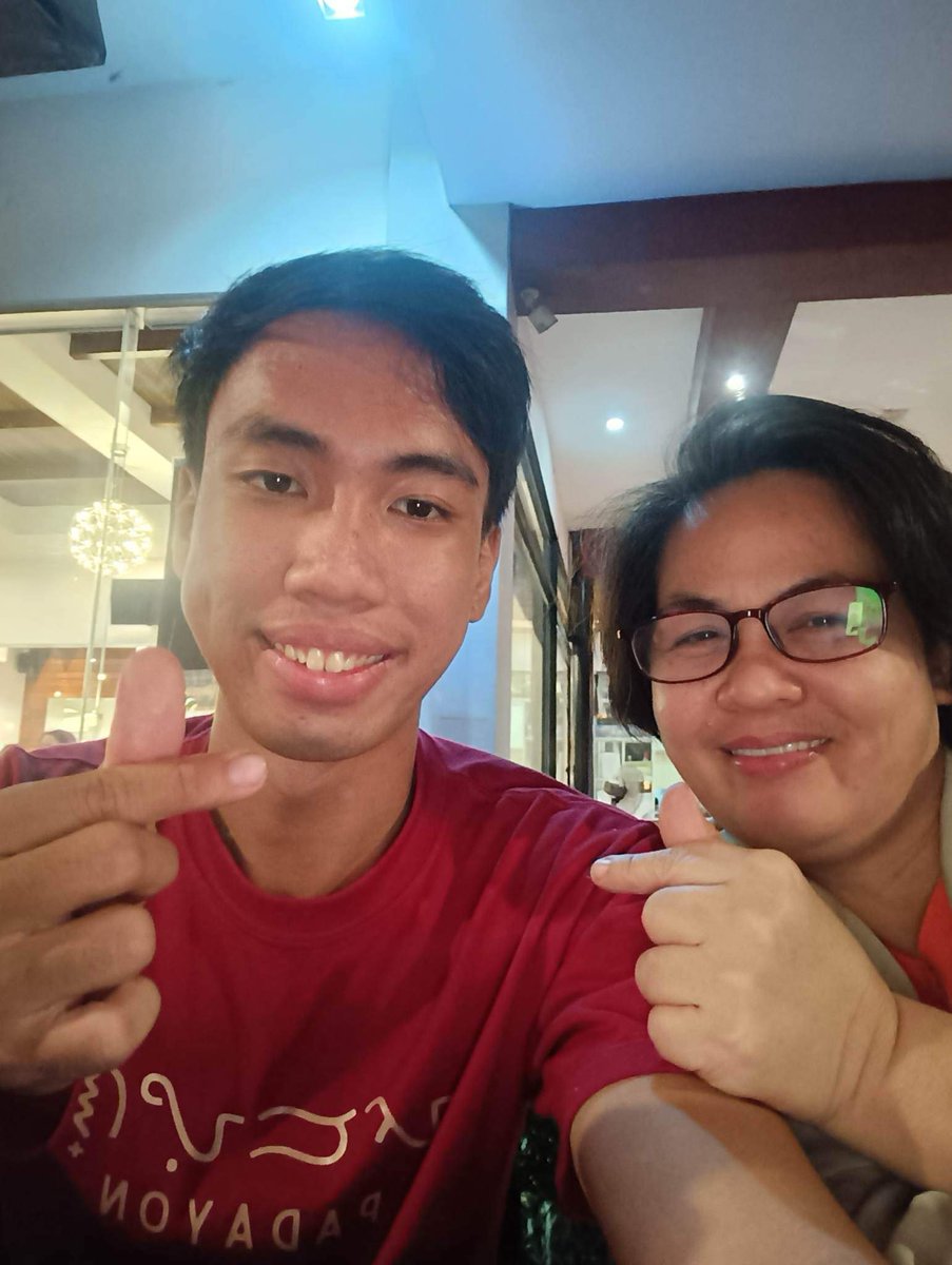 Aleks_DGreat's tweet photo. Coming home restless and tired and yet not feeling the fatigue, but the mental exhaustion and emotional distress brought upon by this tragedy still feels surreal but i will toughen up, because that's what my amazing mom train me too. 
#GettingtheJusticetheyDeserve
#RestinPeaceMa https://t.co/khZpk2p9eK